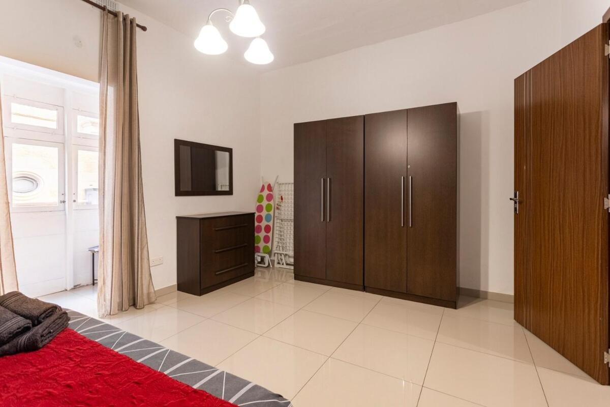 Superbly Located Cosy 2-Bedroom Apartment Valletta Eksteriør billede